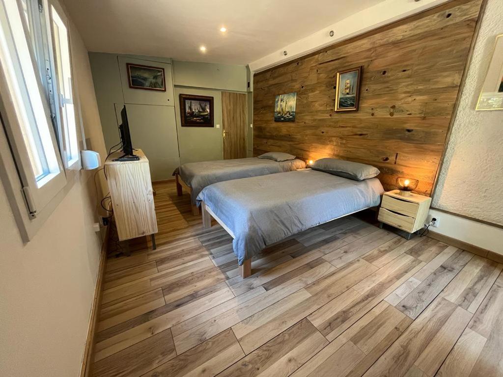 Casa Gecko Hotel Vilajuiga Eksteriør billede